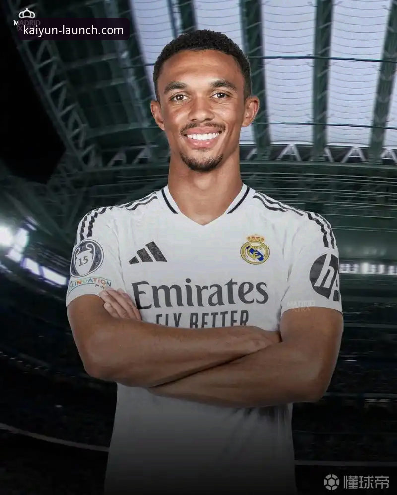 开云体育登录 皇马球星场外小插曲深度评测:从阿诺德停车事件看体育资讯获取新体验